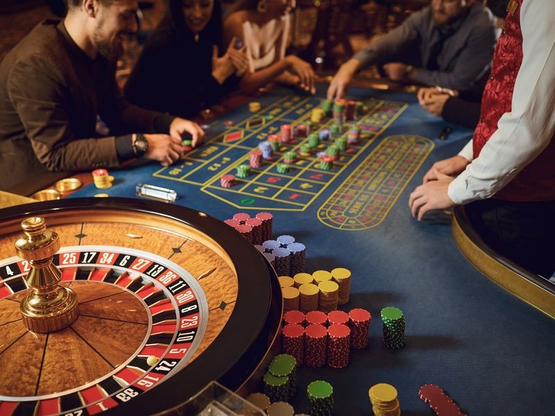 Global Casino Hotspots: A Traveler’s Guide to World-Class Gambling